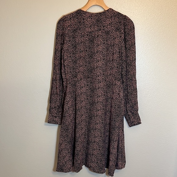 Nwt Leopard Print Long Sleeve Dress - Picture 7 of 15